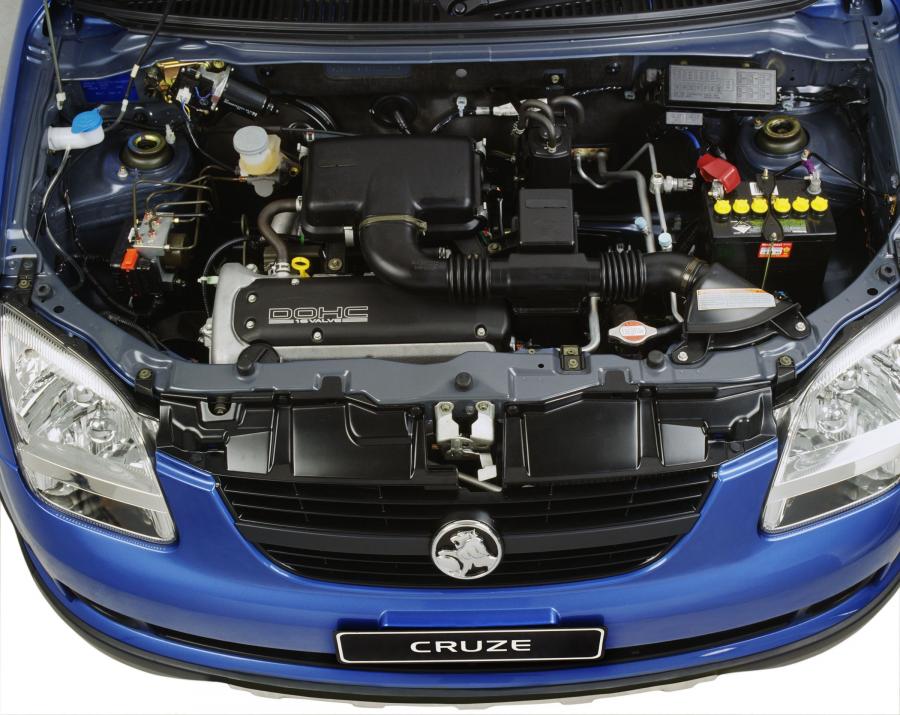  Holden Cruze 2002 года  (фото 20 из 76)